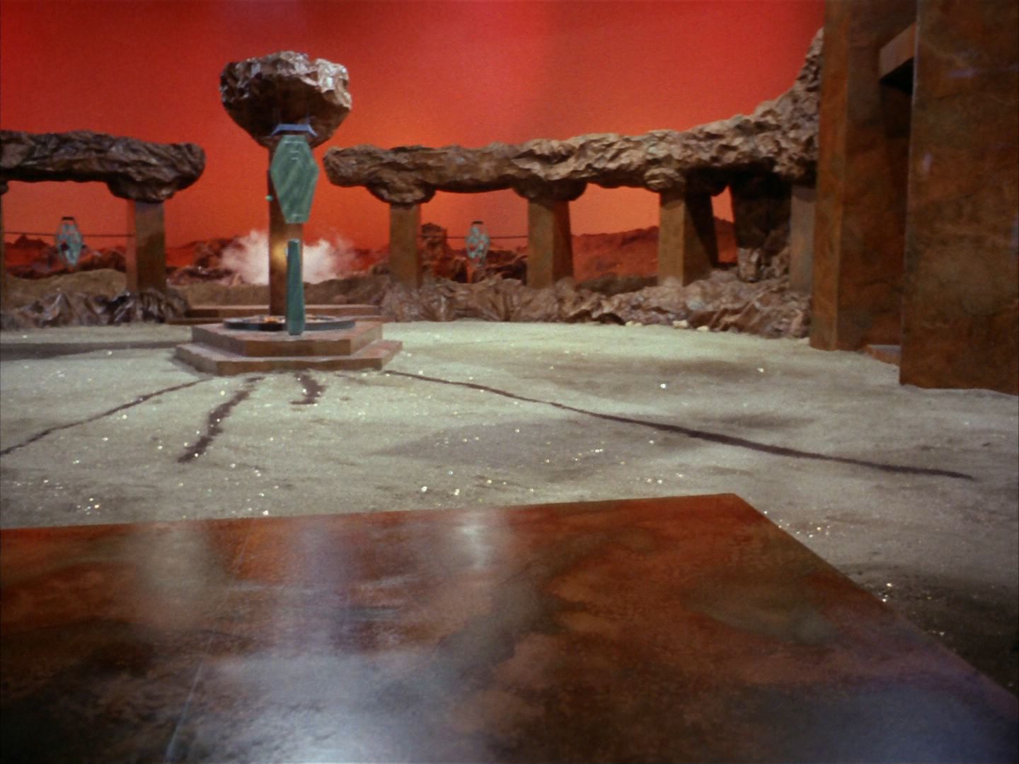 ariane179254_StarTrek_2x01_AmokTime_1072.jpg
