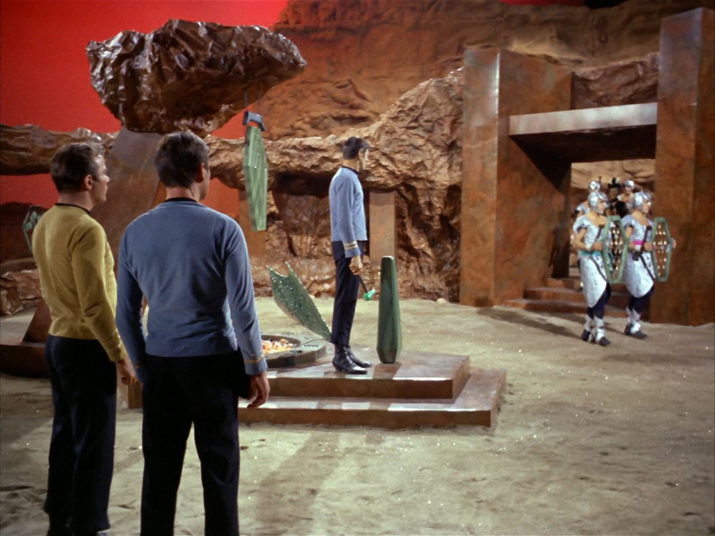 ariane179254_StarTrek_2x01_AmokTime_1187.jpg