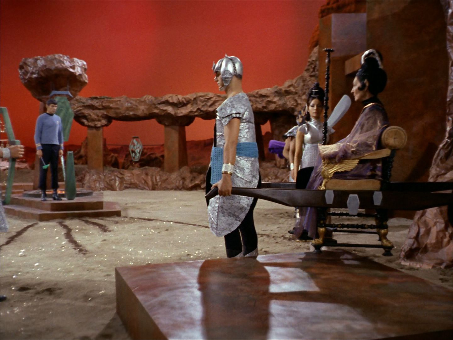 ariane179254_StarTrek_2x01_AmokTime_1219.jpg