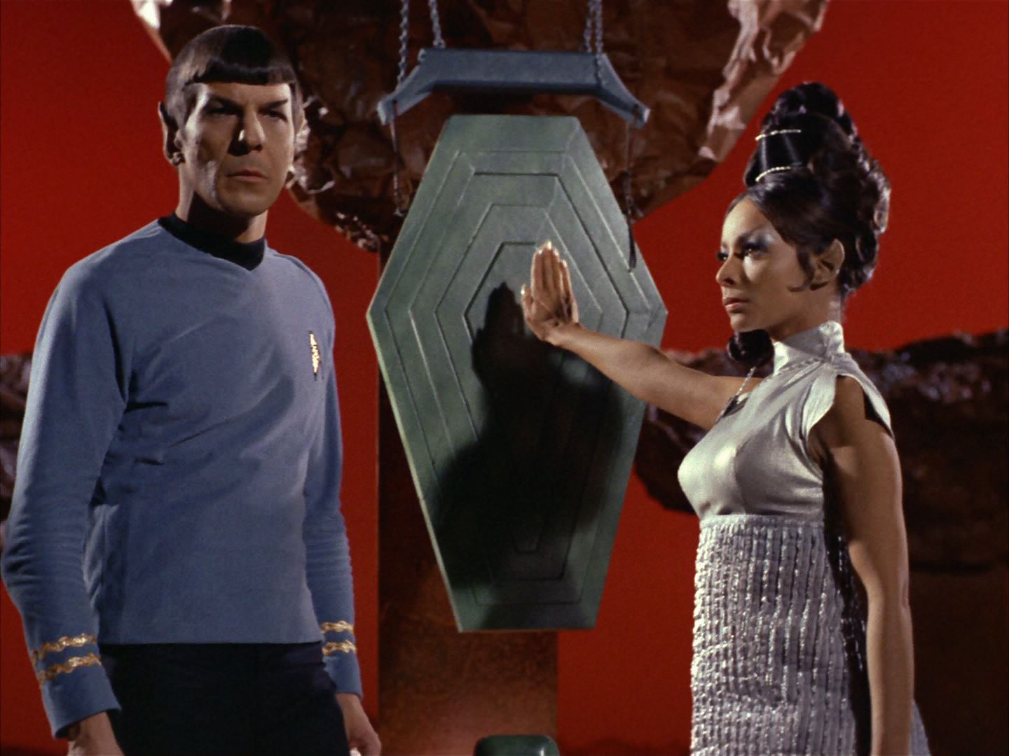 ariane179254_StarTrek_2x01_AmokTime_1319.jpg