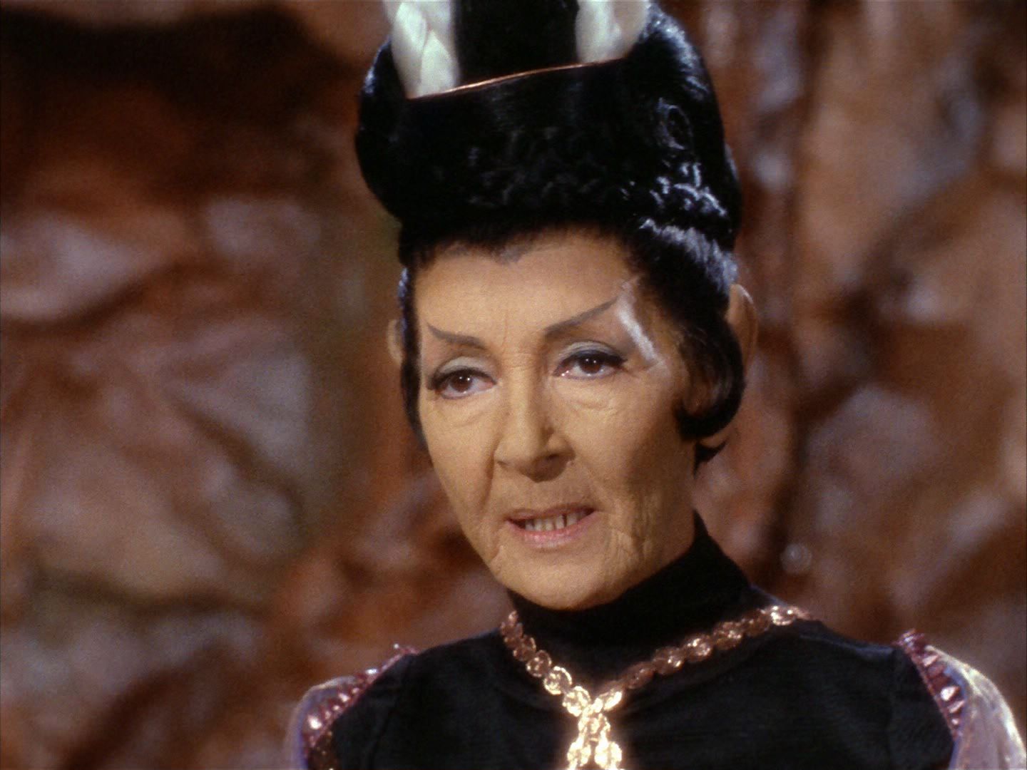 ariane179254_StarTrek_2x01_AmokTime_1382.jpg