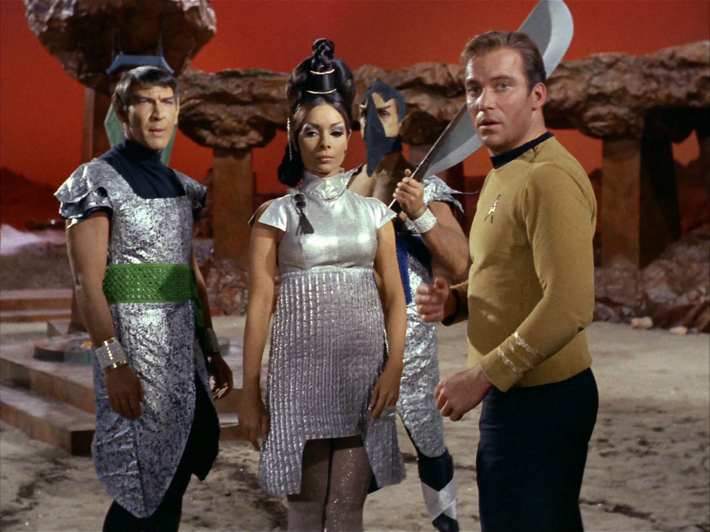 ariane179254_StarTrek_2x01_AmokTime_1435.jpg
