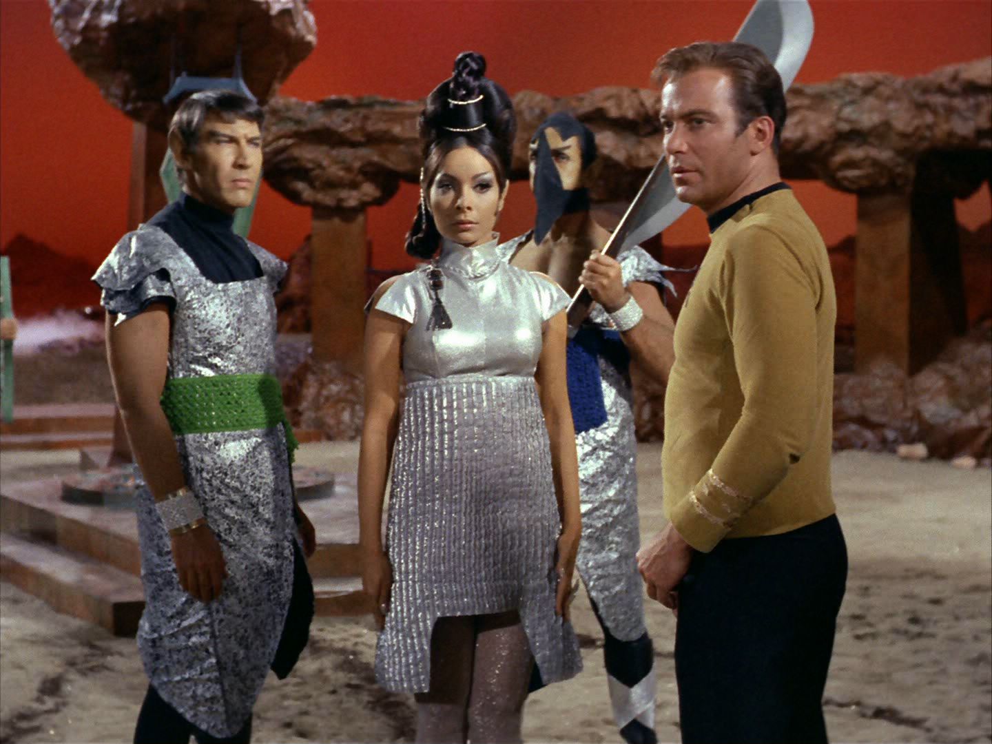 ariane179254_StarTrek_2x01_AmokTime_1439.jpg
