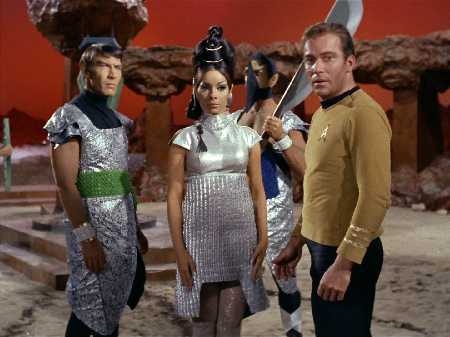 ariane179254_StarTrek_2x01_AmokTime_1441.jpg