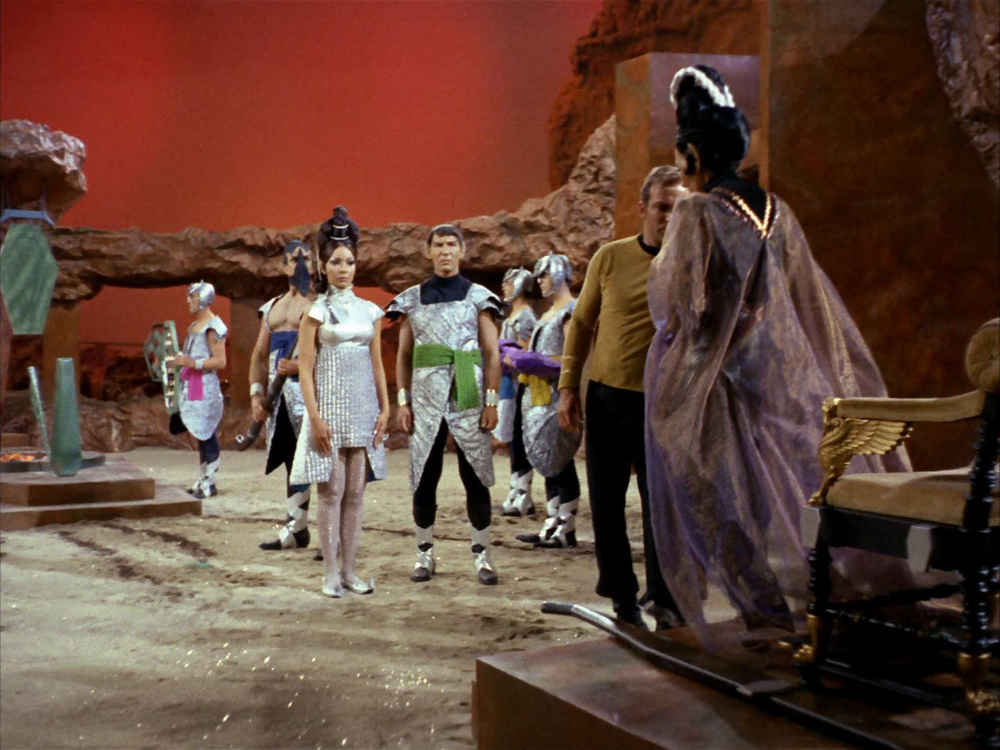 ariane179254_StarTrek_2x01_AmokTime_1463.jpg
