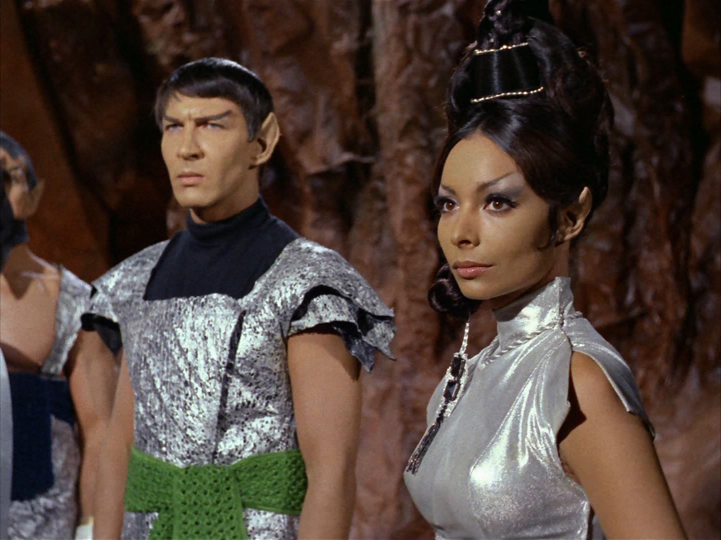 ariane179254_StarTrek_2x01_AmokTime_1559.jpg