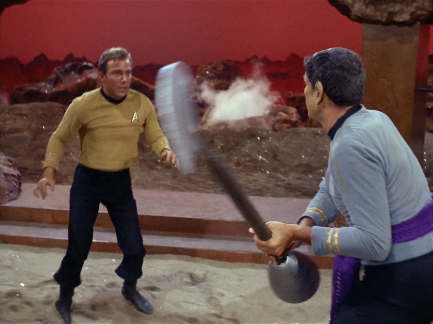 ariane179254_StarTrek_2x01_AmokTime_1674.jpg