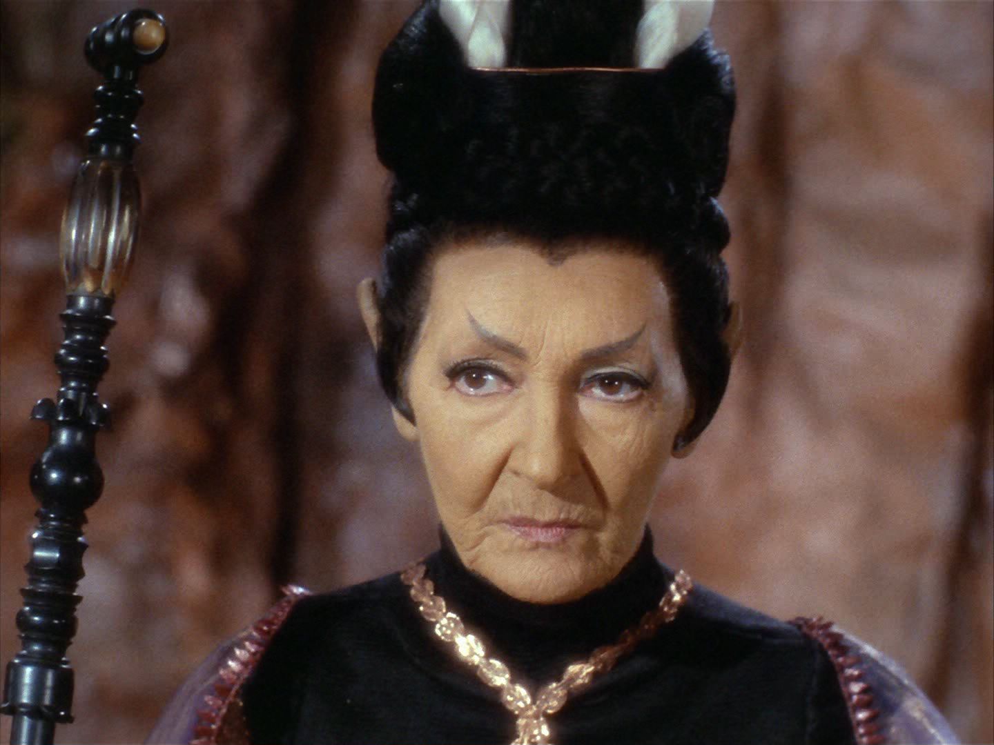 ariane179254_StarTrek_2x01_AmokTime_1701.jpg