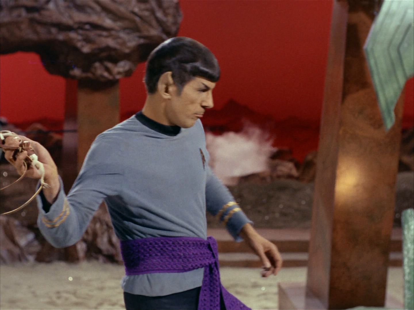ariane179254_StarTrek_2x01_AmokTime_1731.jpg
