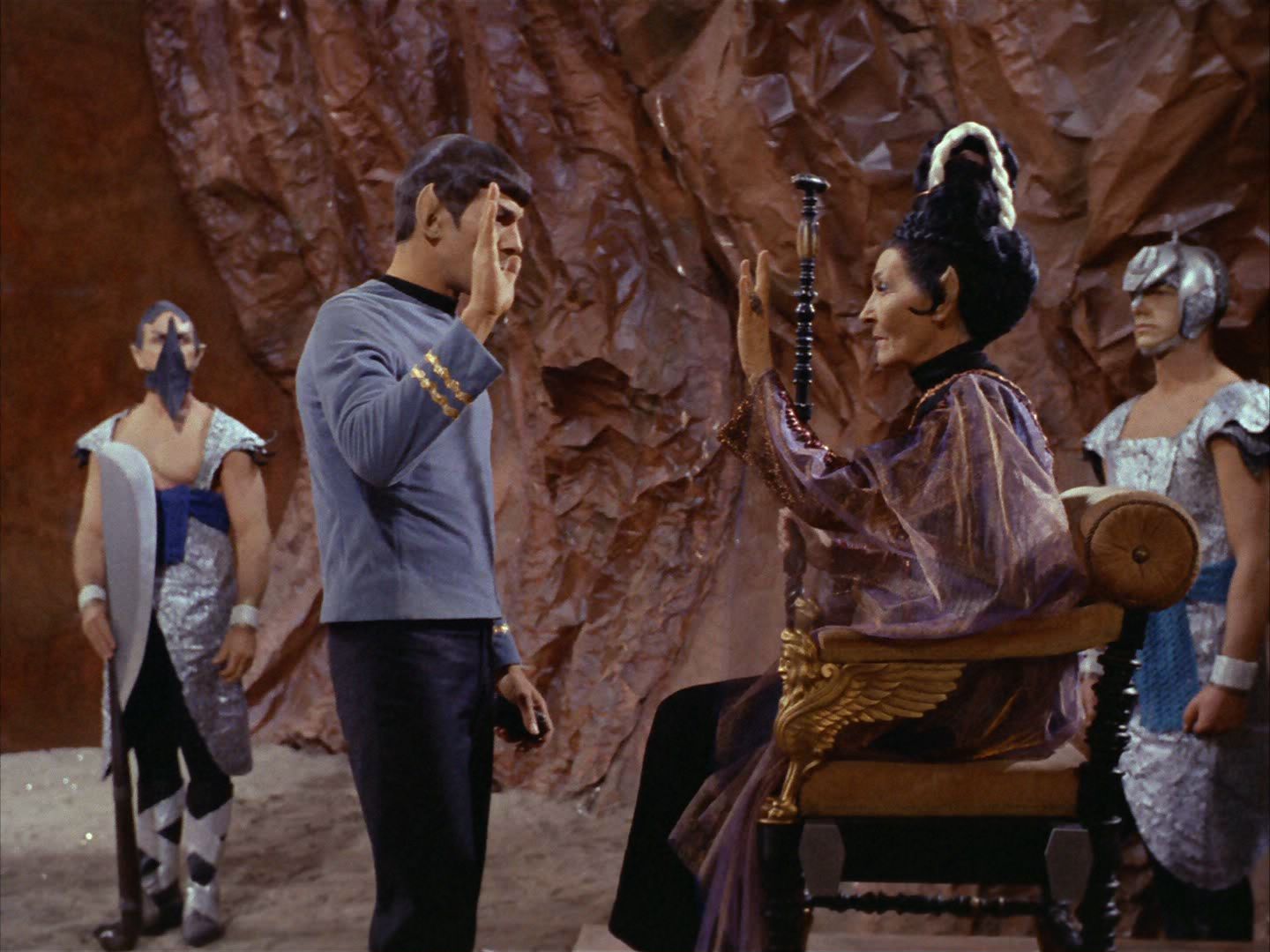 ariane179254_StarTrek_2x01_AmokTime_1894.jpg