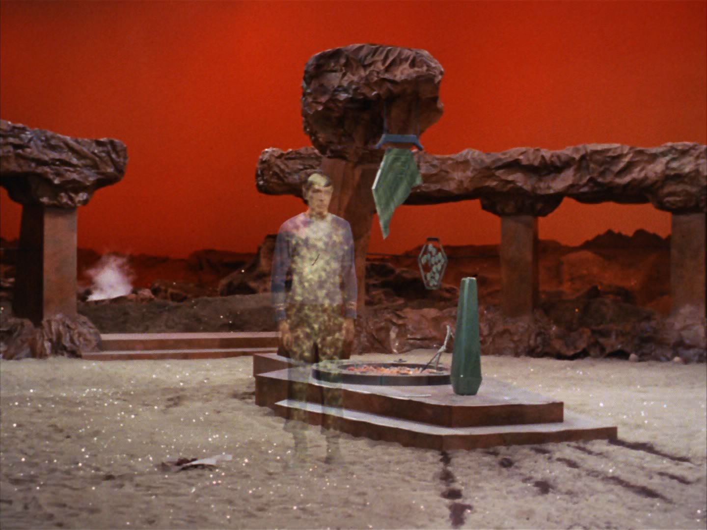 ariane179254_StarTrek_2x01_AmokTime_1913.jpg
