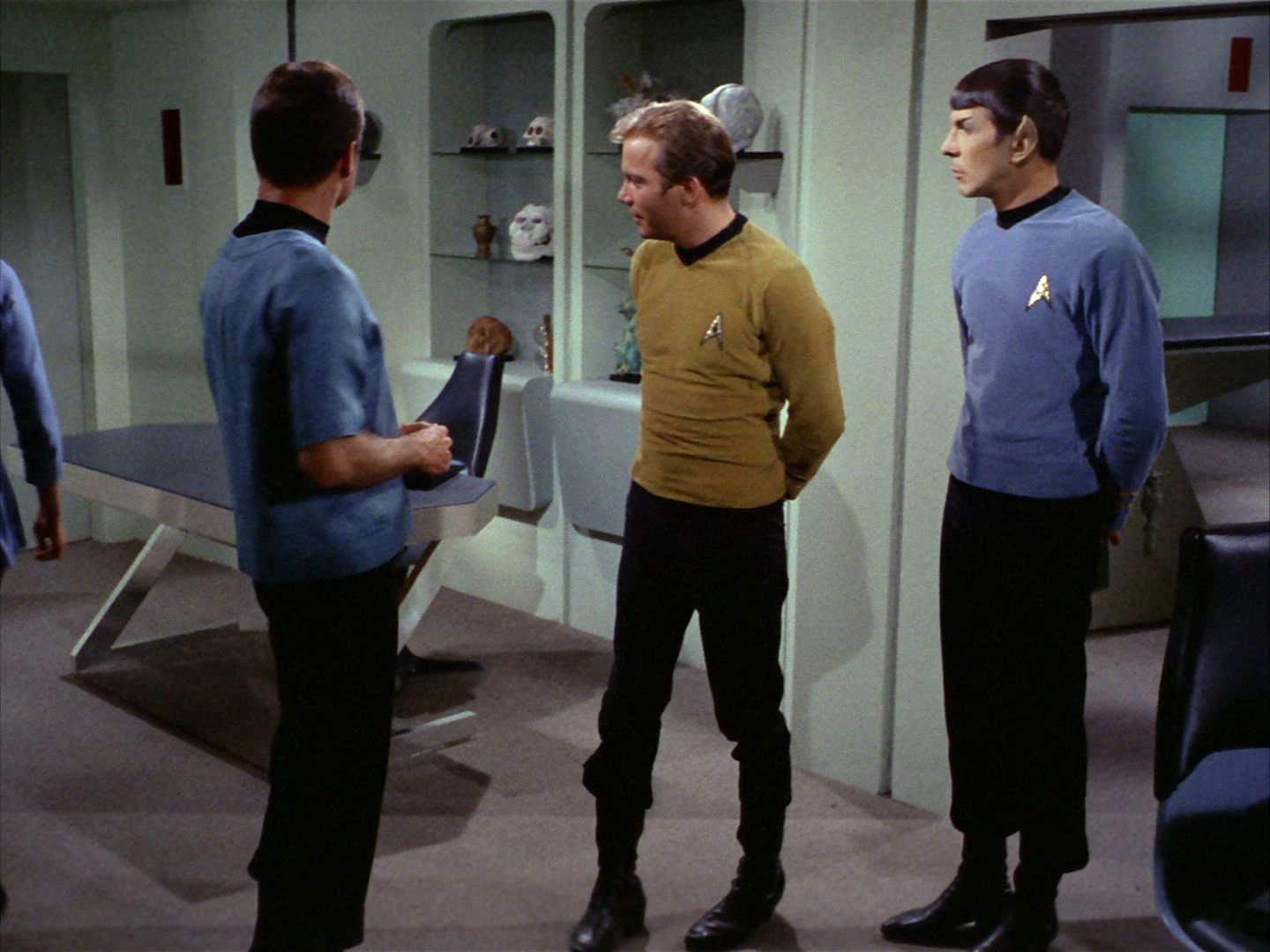ariane179254_StarTrek_2x01_AmokTime_1962.jpg