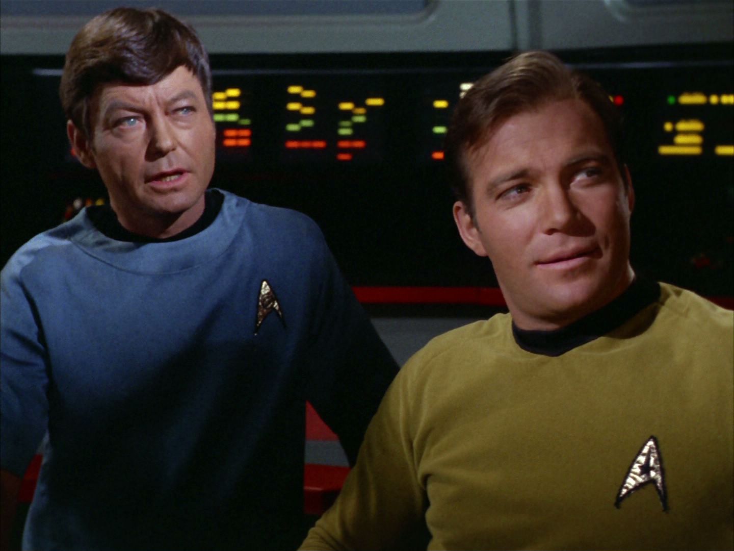 ariane179254_StarTrek_2x02_WhoMournsForAdonais_0024.jpg