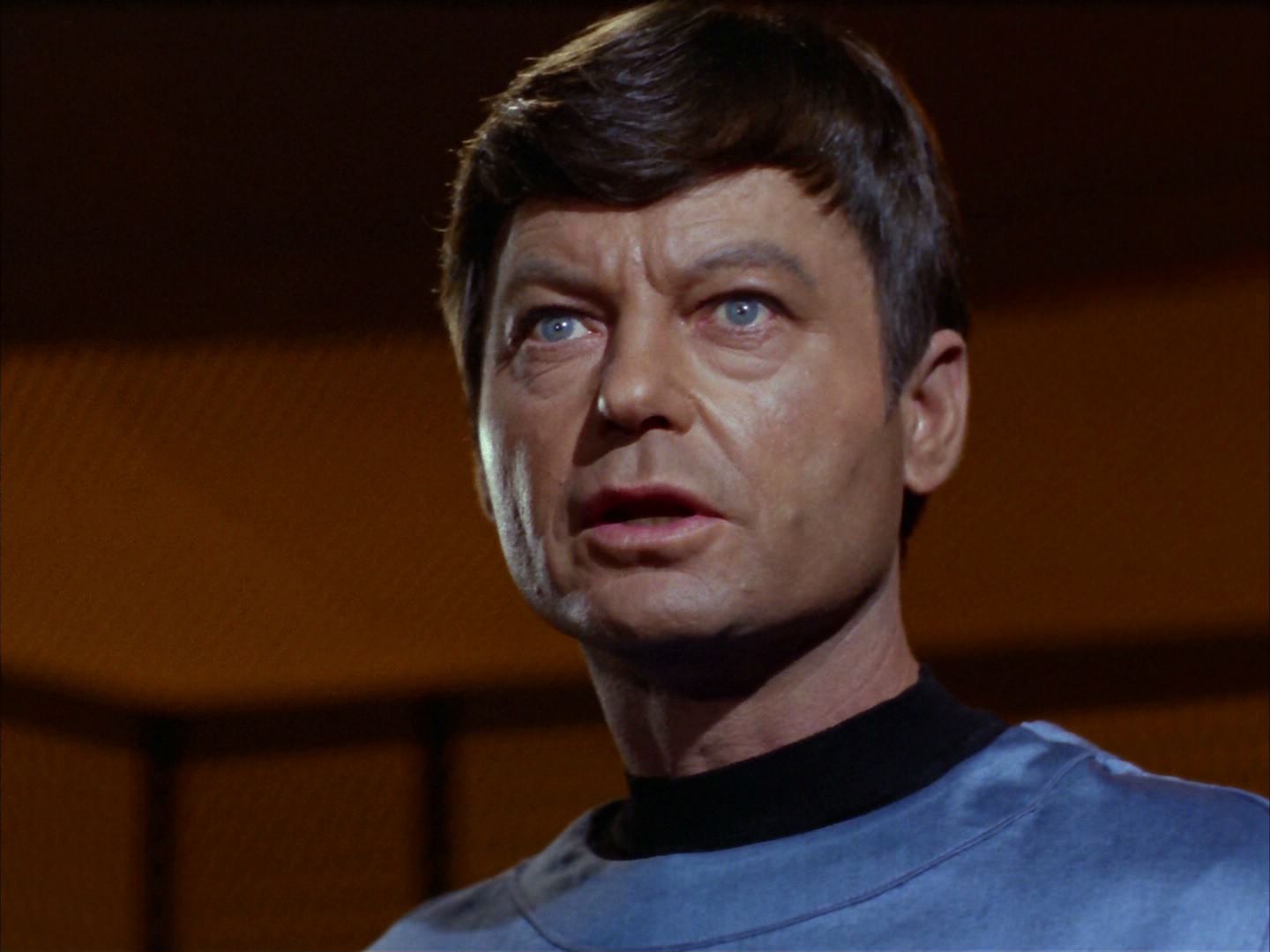 ariane179254_StarTrek_2x02_WhoMournsForAdonais_0061.jpg