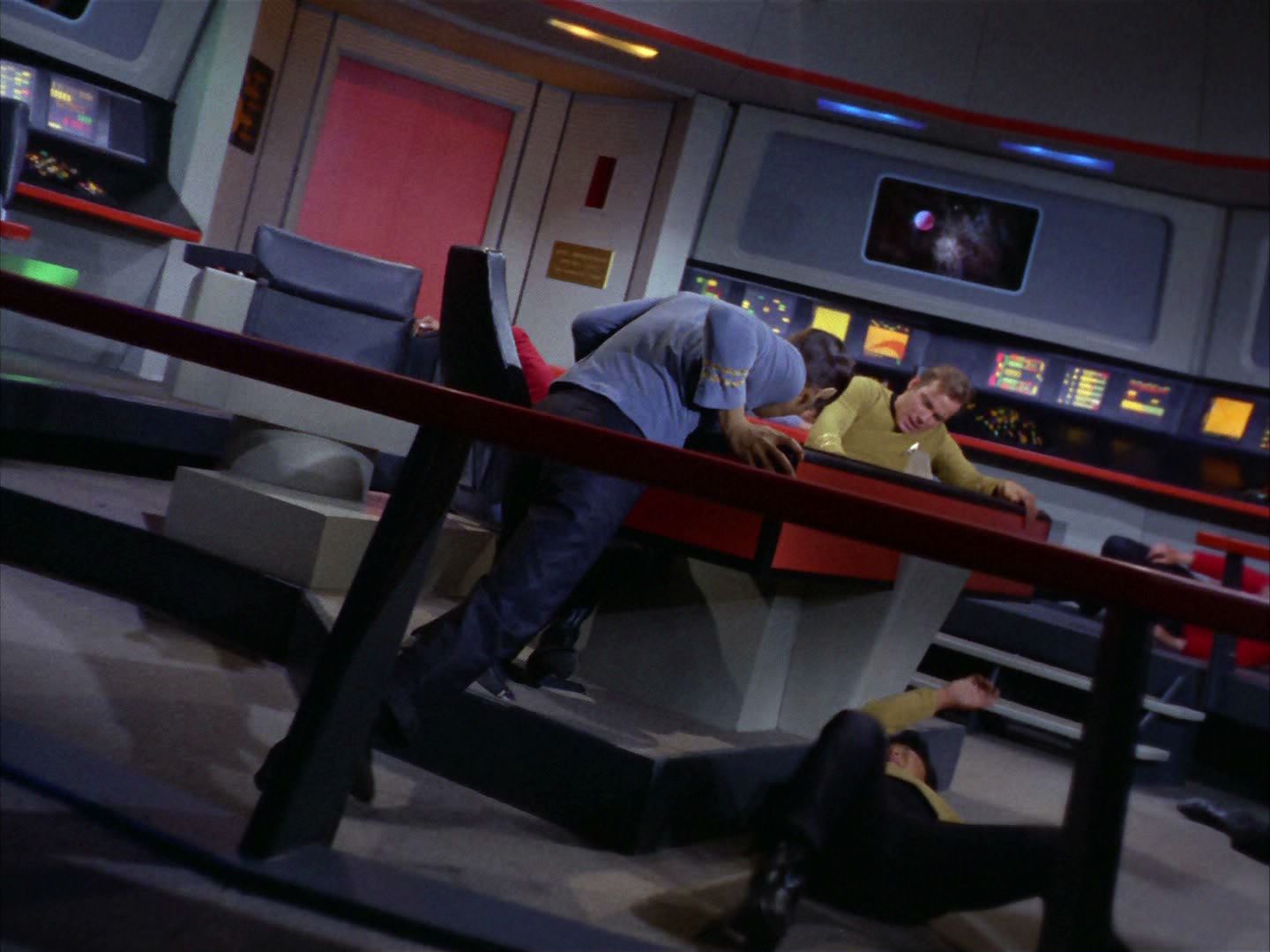 ariane179254_StarTrek_2x02_WhoMournsForAdonais_0098.jpg