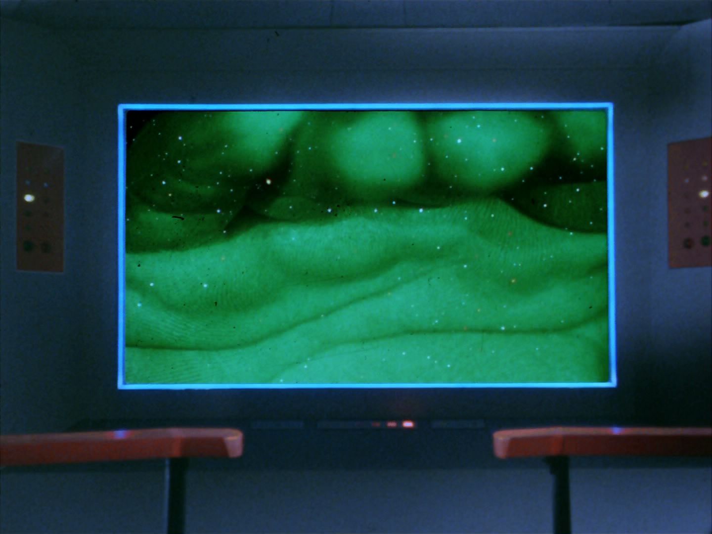 ariane179254_StarTrek_2x02_WhoMournsForAdonais_0128.jpg