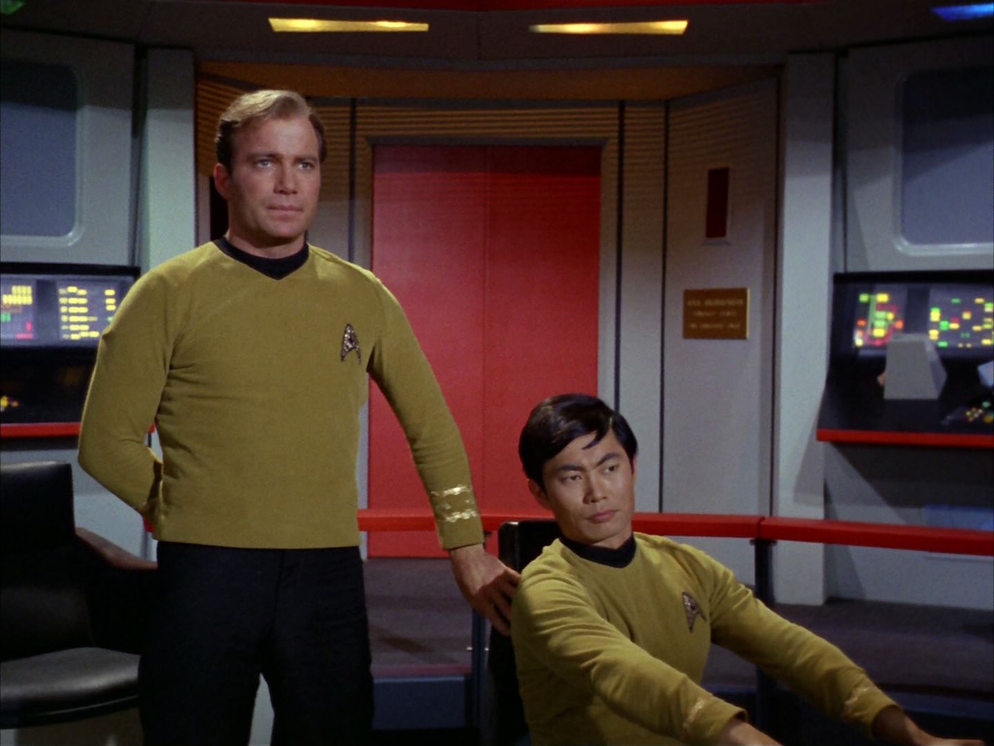 ariane179254_StarTrek_2x02_WhoMournsForAdonais_0143.jpg