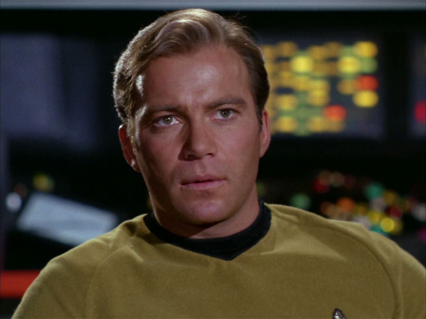 ariane179254_StarTrek_2x02_WhoMournsForAdonais_0159.jpg
