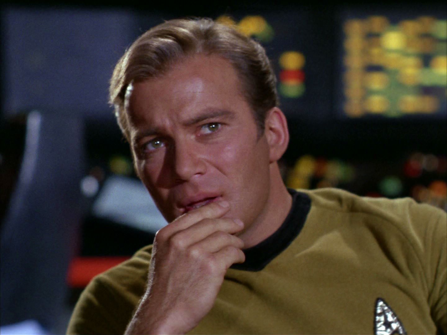 ariane179254_StarTrek_2x02_WhoMournsForAdonais_0169.jpg