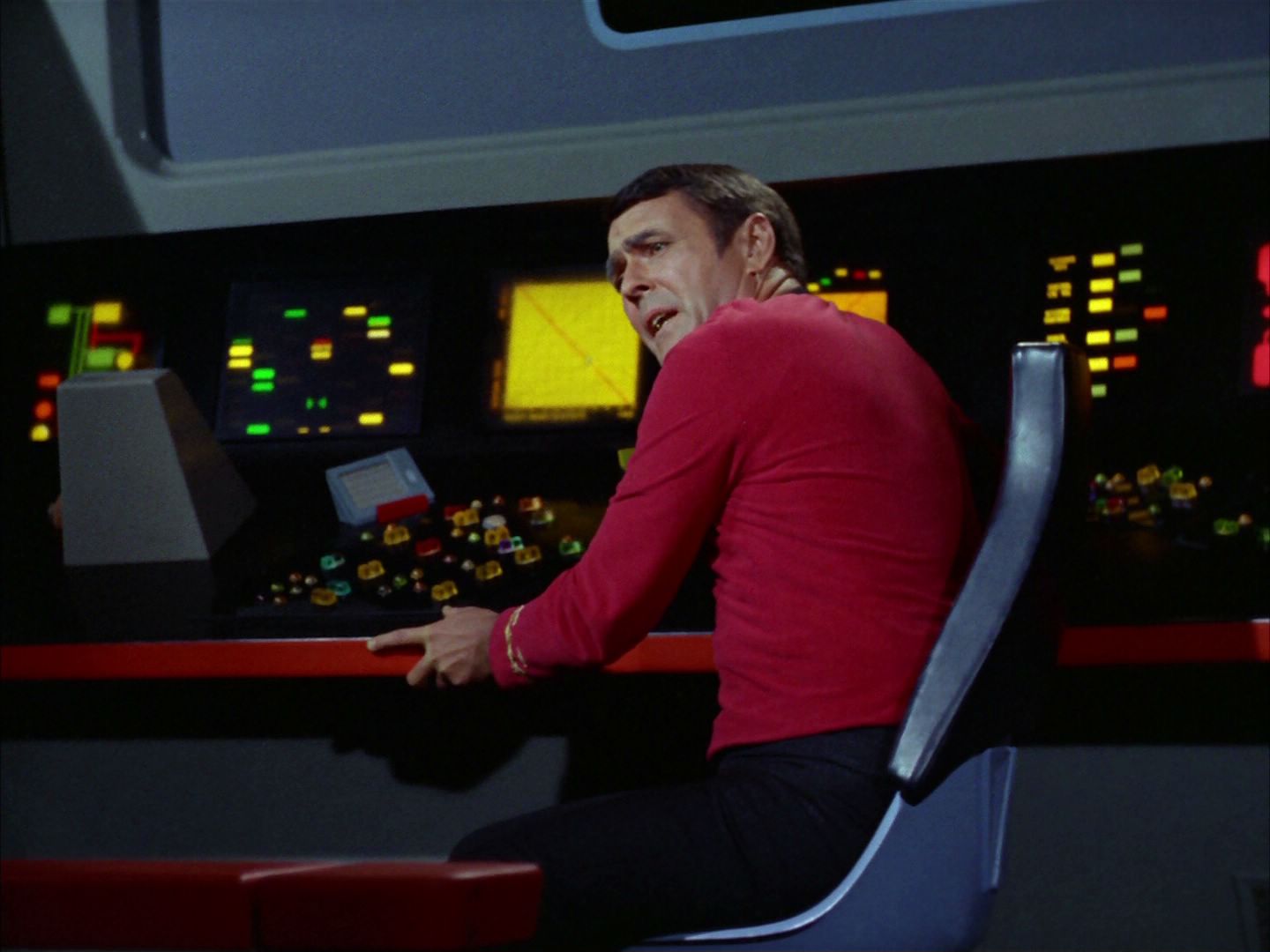 ariane179254_StarTrek_2x02_WhoMournsForAdonais_0209.jpg