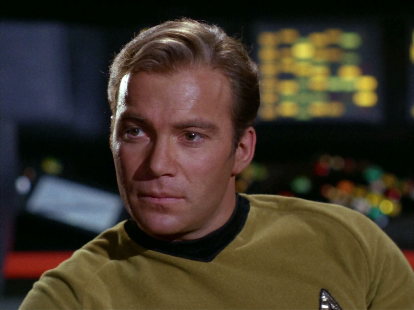 ariane179254_StarTrek_2x02_WhoMournsForAdonais_0231.jpg