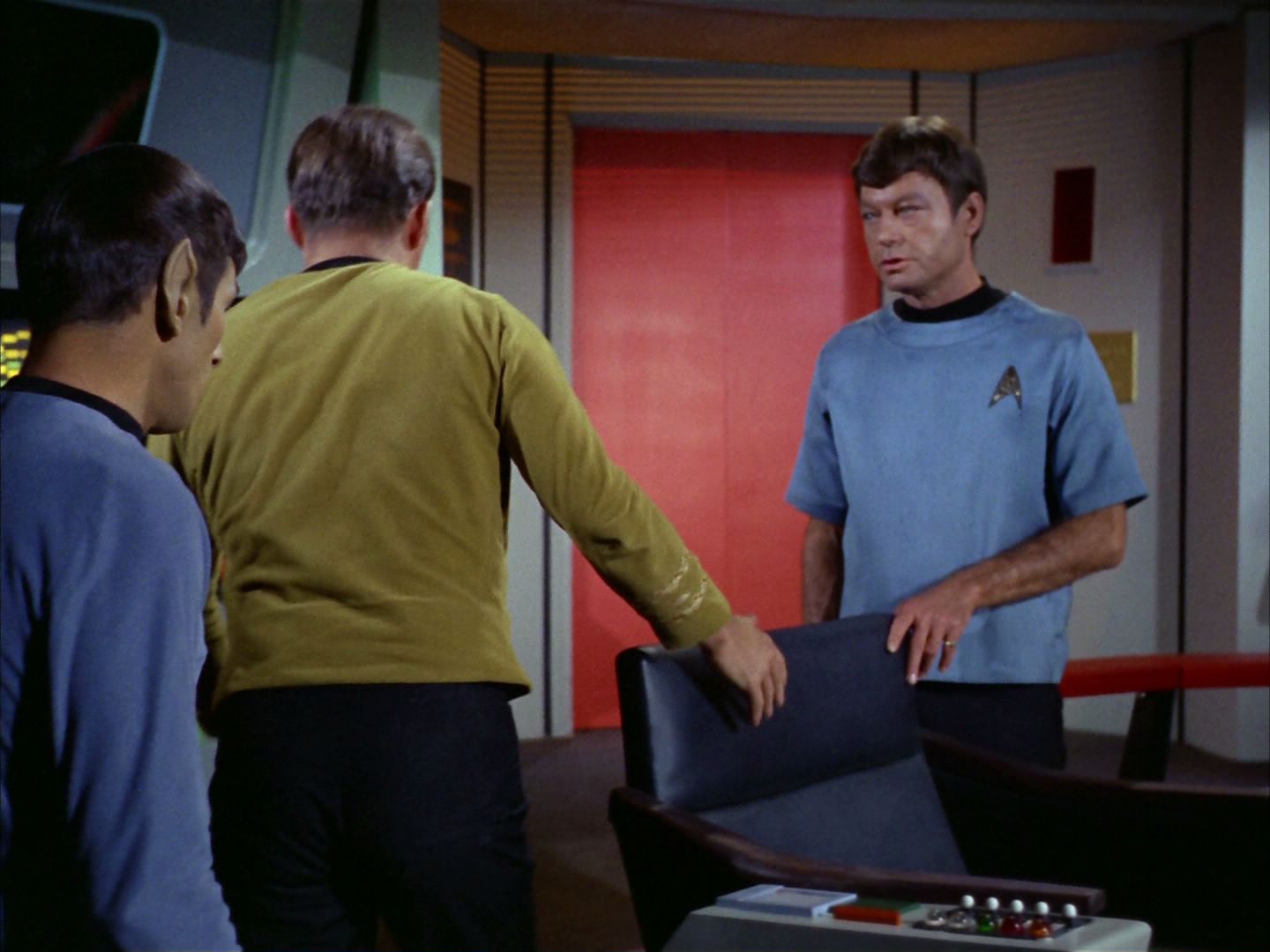 ariane179254_StarTrek_2x02_WhoMournsForAdonais_0239.jpg