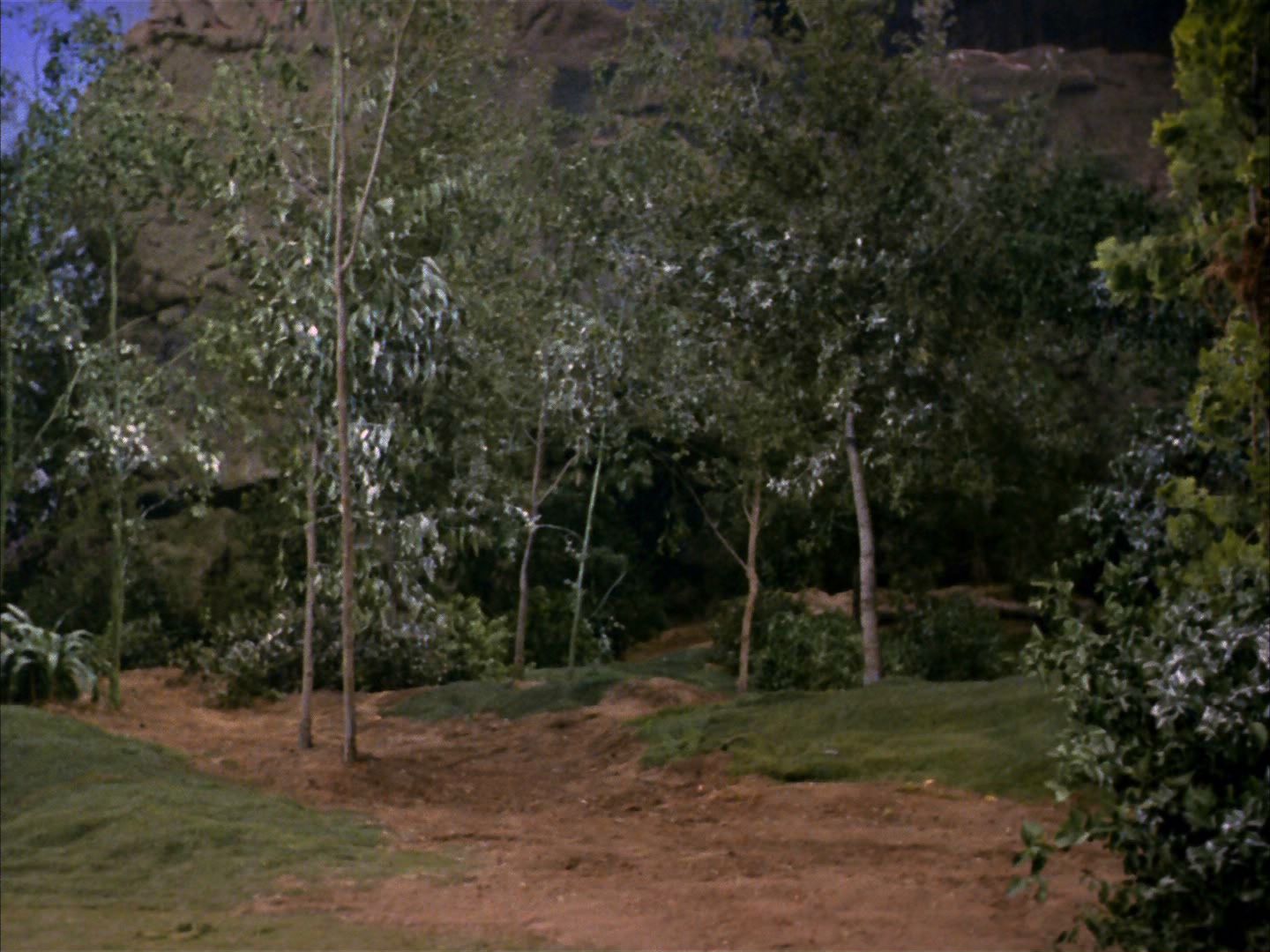 ariane179254_StarTrek_2x02_WhoMournsForAdonais_0259.jpg