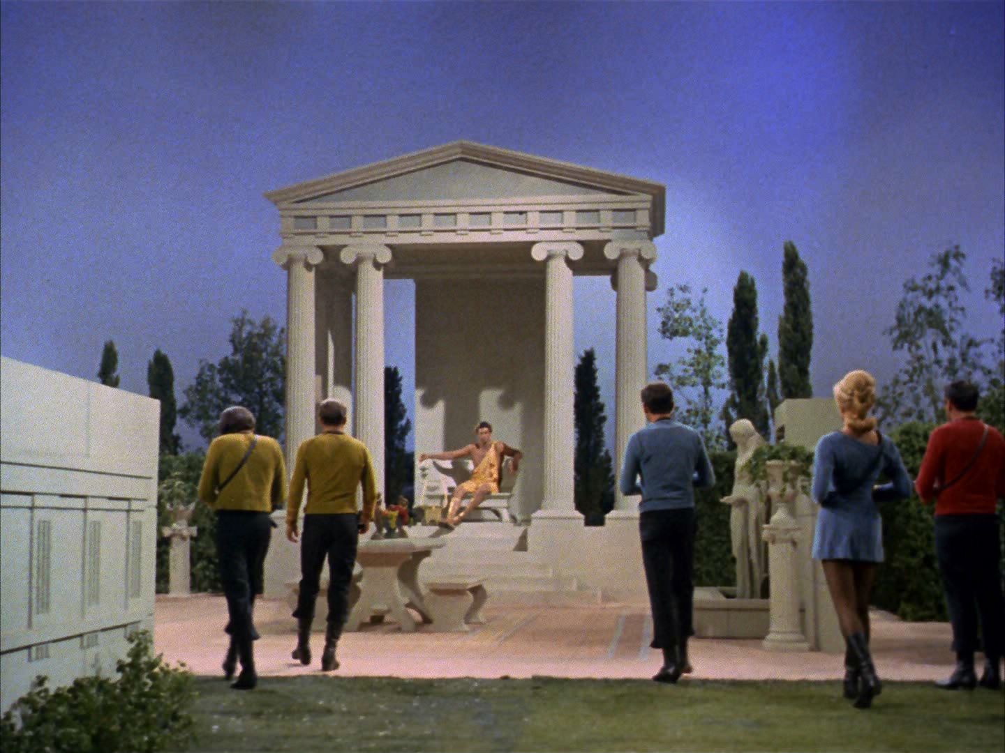 ariane179254_StarTrek_2x02_WhoMournsForAdonais_0284.jpg