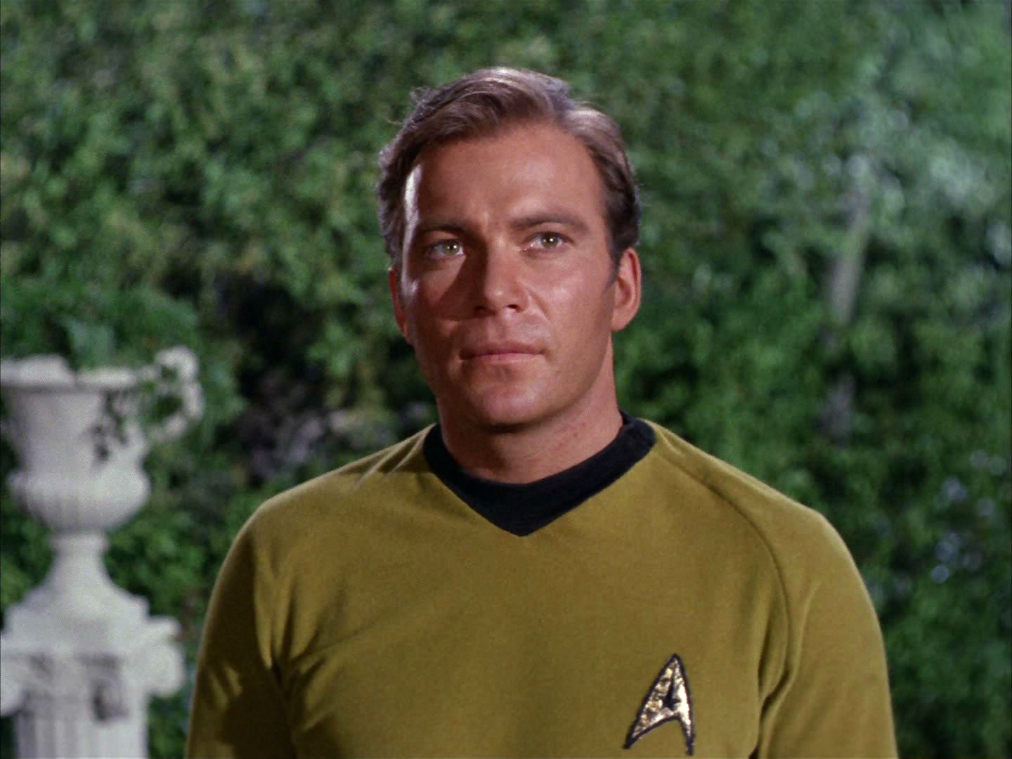 ariane179254_StarTrek_2x02_WhoMournsForAdonais_0320.jpg