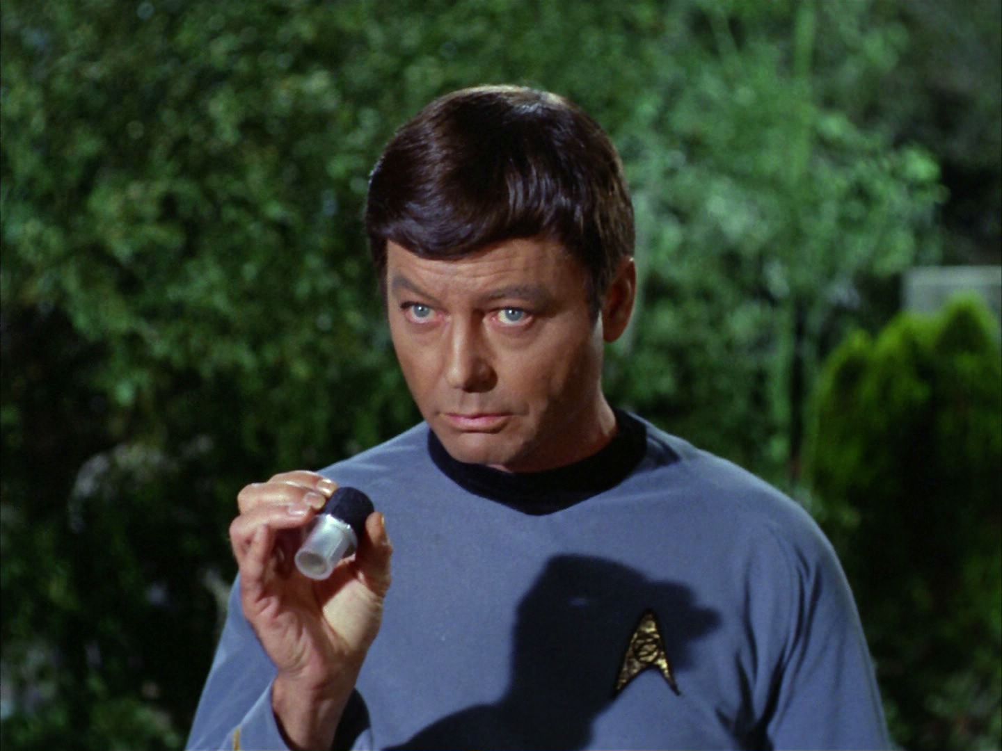 ariane179254_StarTrek_2x02_WhoMournsForAdonais_0321.jpg