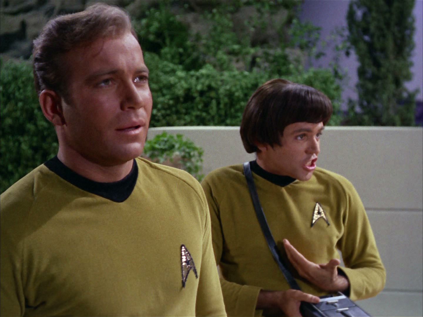 ariane179254_StarTrek_2x02_WhoMournsForAdonais_0323.jpg