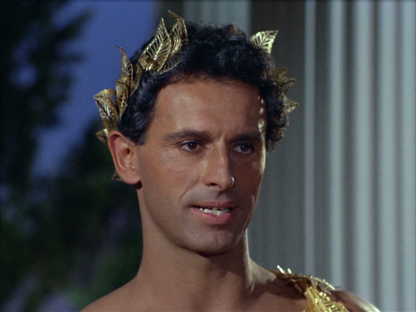 ariane179254_StarTrek_2x02_WhoMournsForAdonais_0337.jpg
