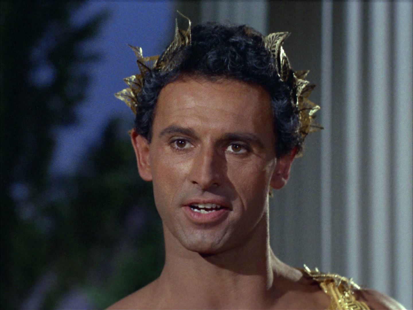 ariane179254_StarTrek_2x02_WhoMournsForAdonais_0346.jpg