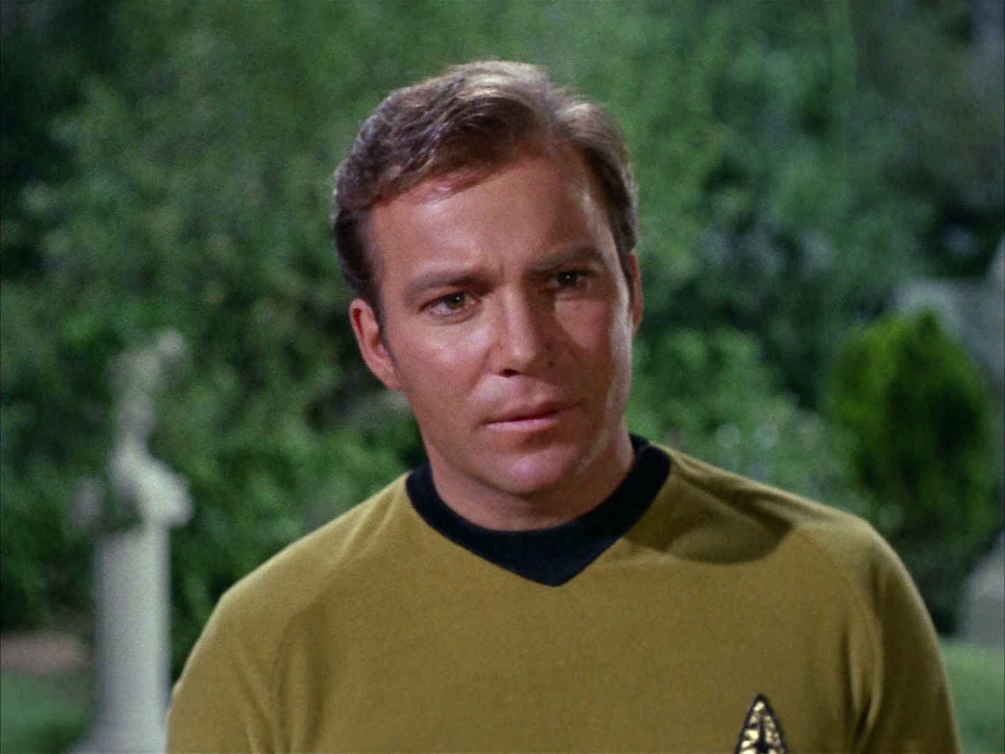 ariane179254_StarTrek_2x02_WhoMournsForAdonais_0352.jpg