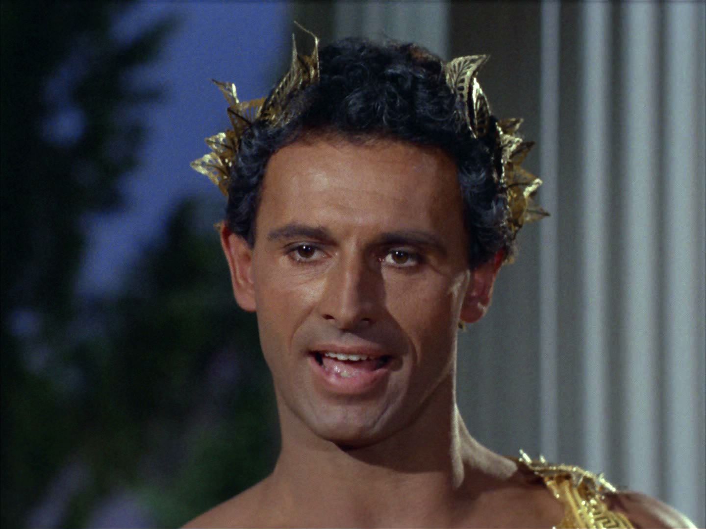 ariane179254_StarTrek_2x02_WhoMournsForAdonais_0360.jpg