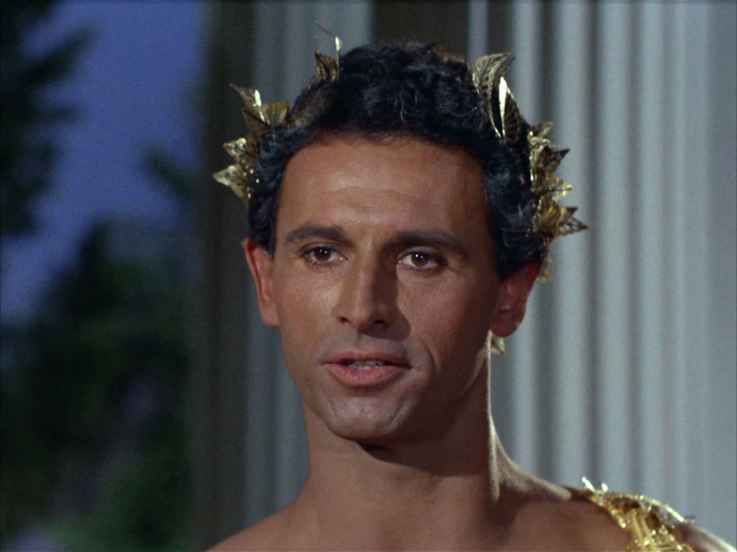 ariane179254_StarTrek_2x02_WhoMournsForAdonais_0368.jpg
