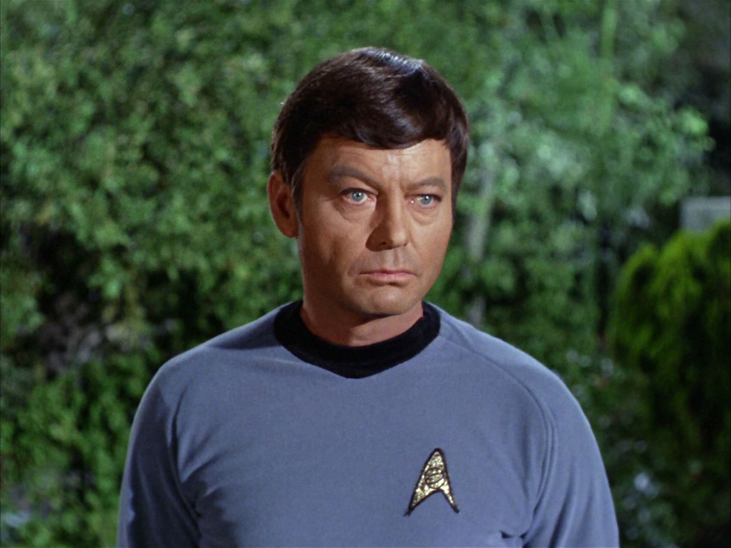ariane179254_StarTrek_2x02_WhoMournsForAdonais_0371.jpg