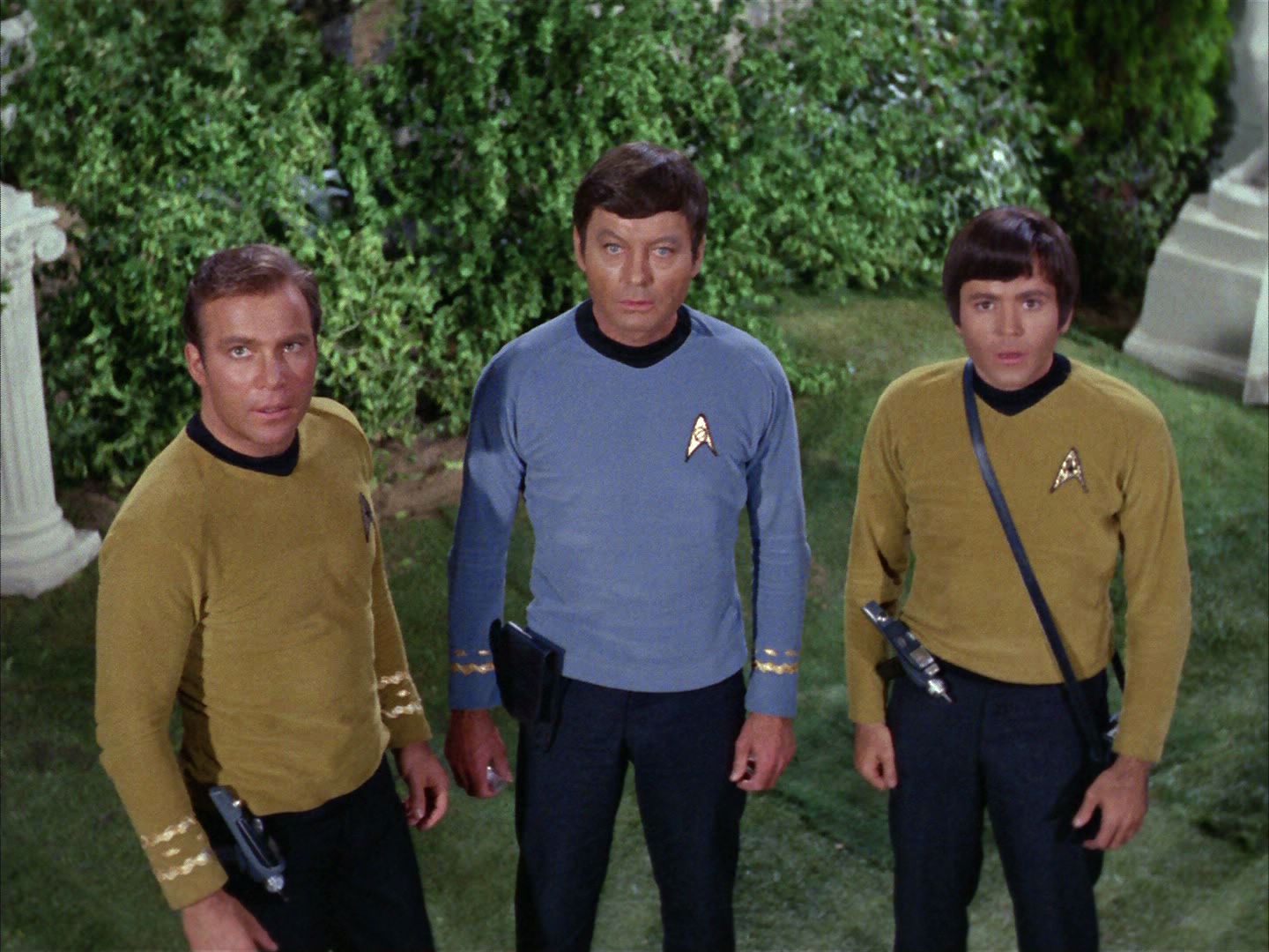 ariane179254_StarTrek_2x02_WhoMournsForAdonais_0381.jpg