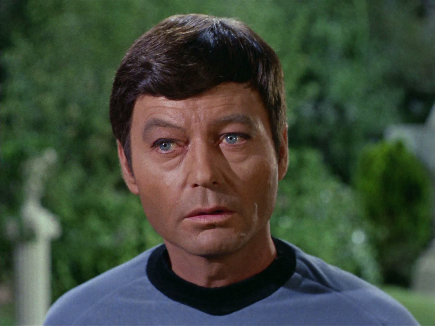 ariane179254_StarTrek_2x02_WhoMournsForAdonais_0434.jpg