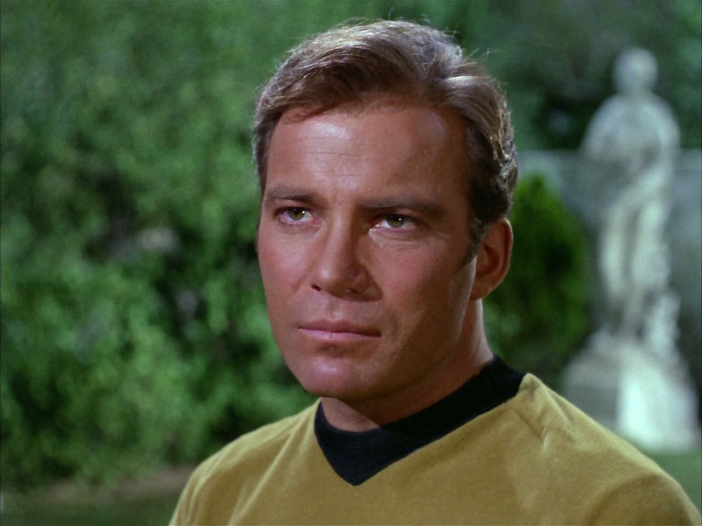 ariane179254_StarTrek_2x02_WhoMournsForAdonais_0474.jpg