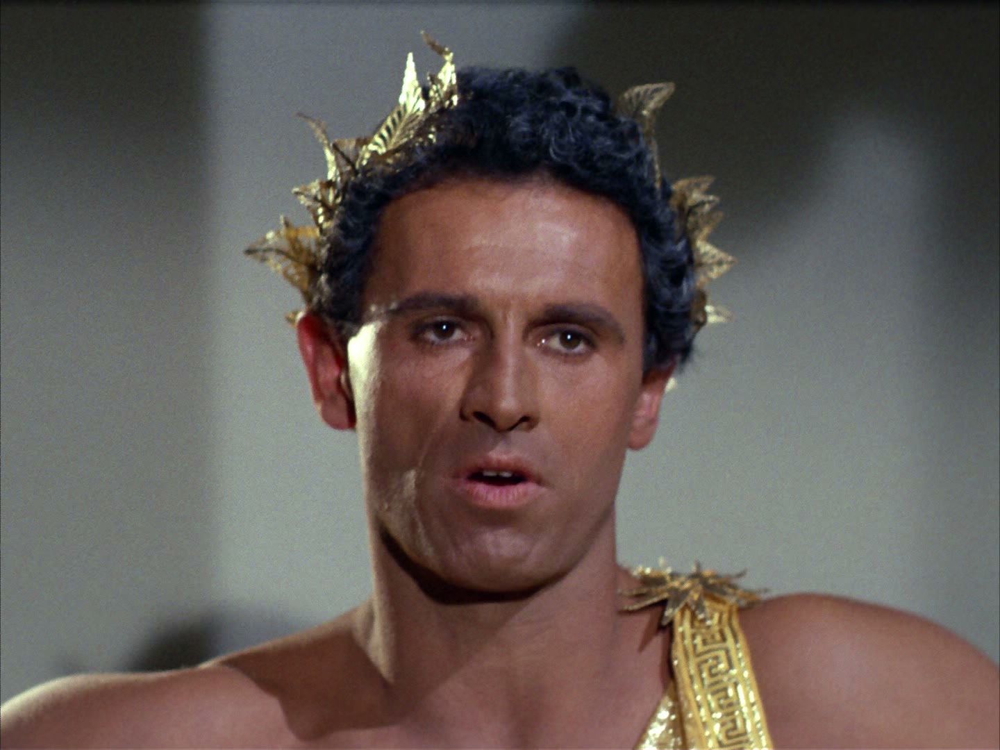 ariane179254_StarTrek_2x02_WhoMournsForAdonais_0477.jpg