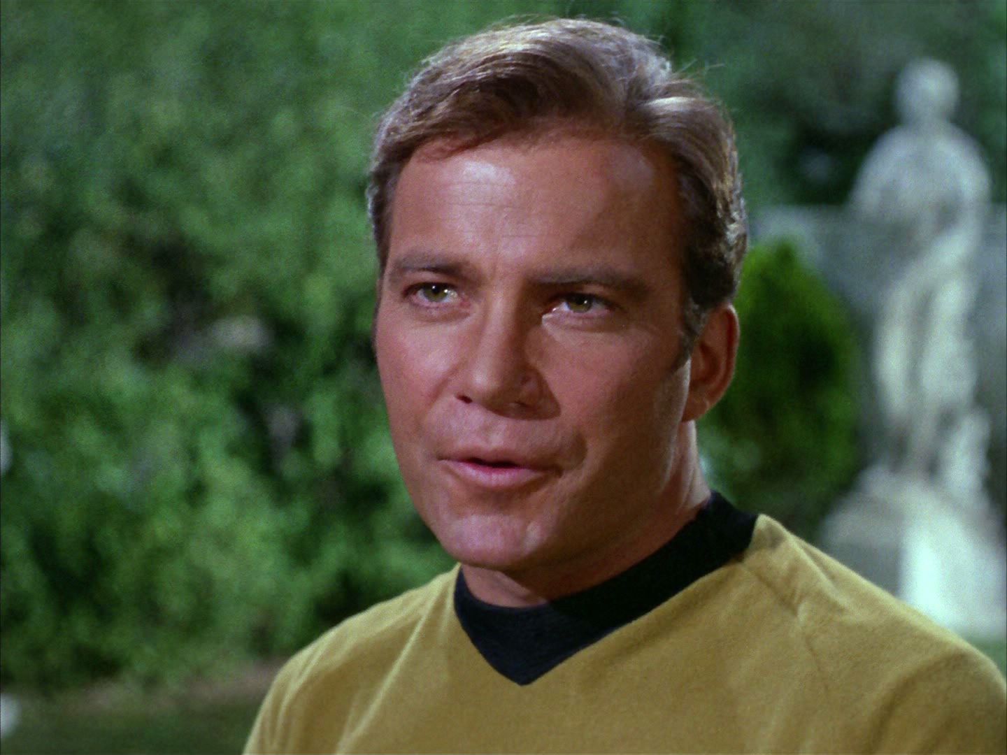 ariane179254_StarTrek_2x02_WhoMournsForAdonais_0487.jpg