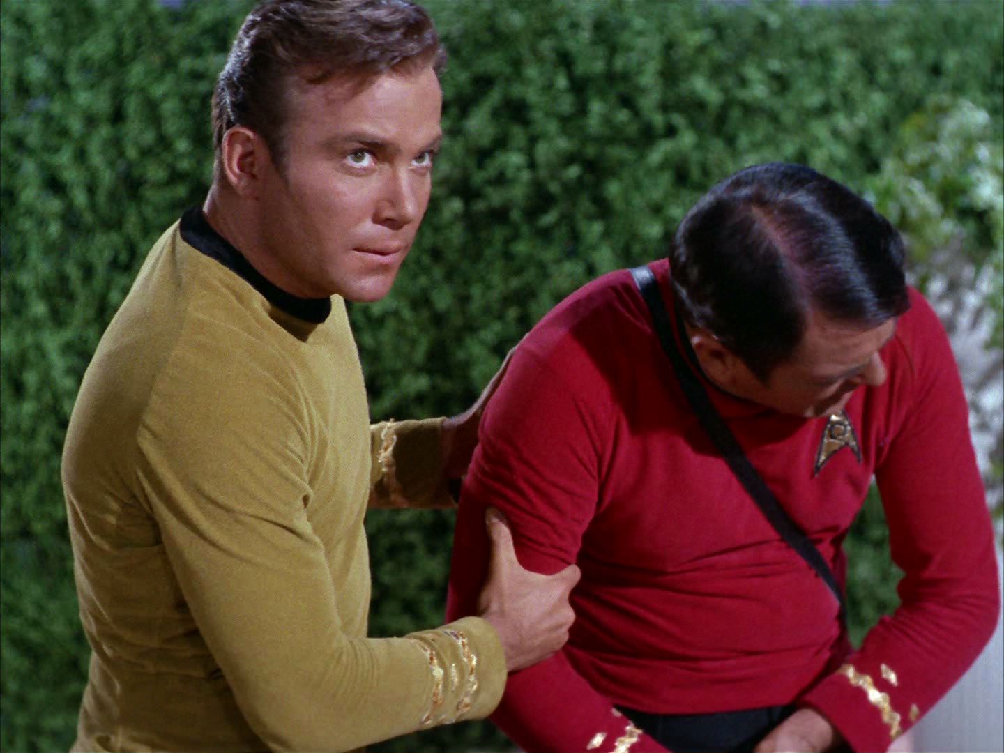 ariane179254_StarTrek_2x02_WhoMournsForAdonais_0526.jpg