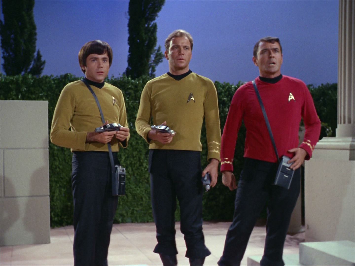 ariane179254_StarTrek_2x02_WhoMournsForAdonais_0563.jpg
