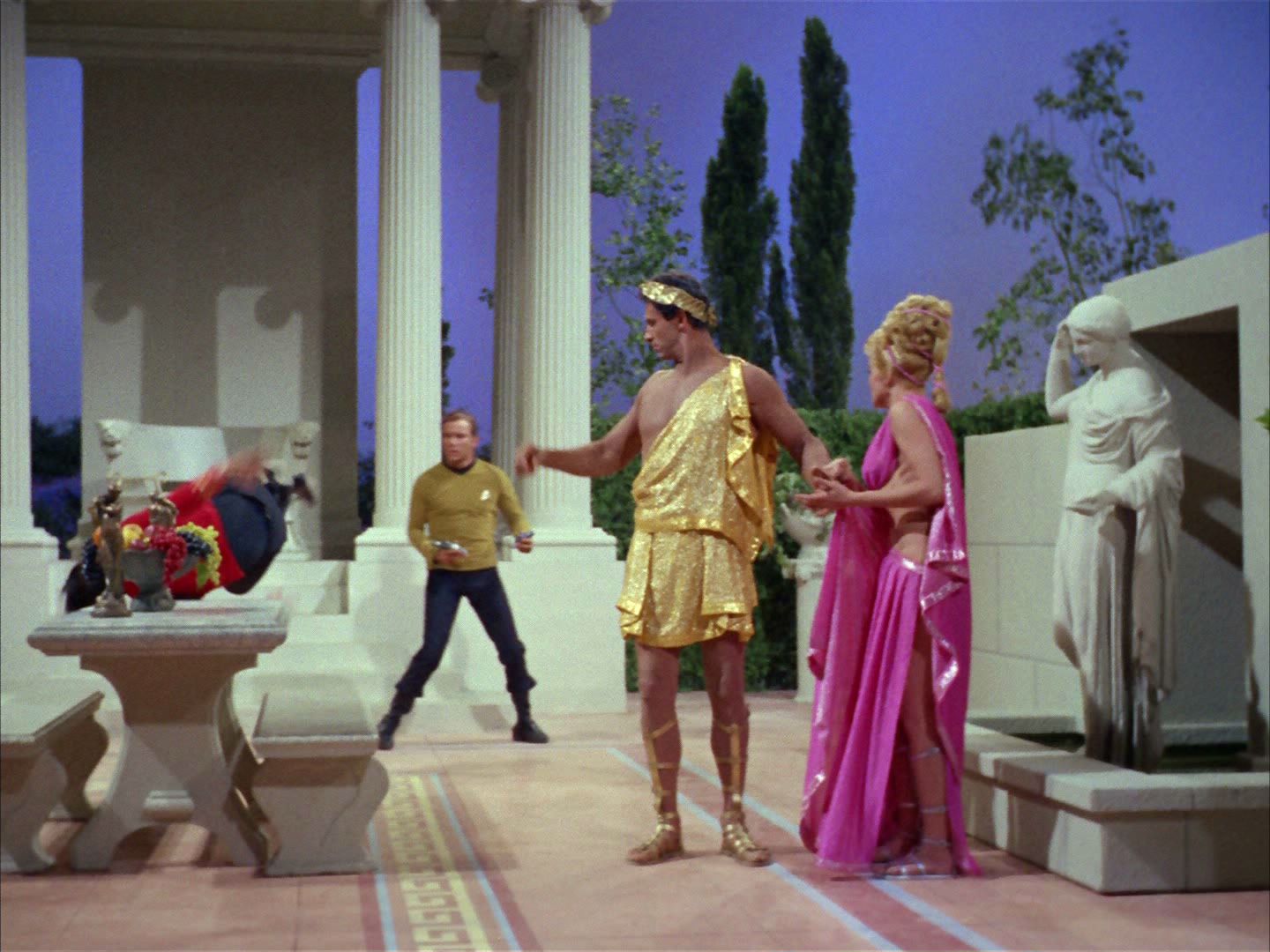ariane179254_StarTrek_2x02_WhoMournsForAdonais_0565.jpg