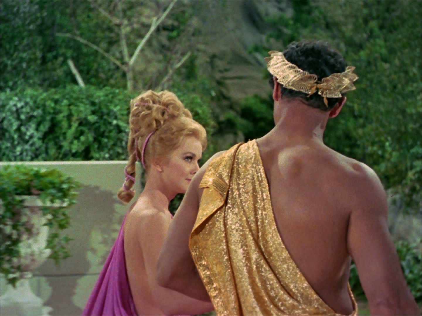 ariane179254_StarTrek_2x02_WhoMournsForAdonais_0581.jpg