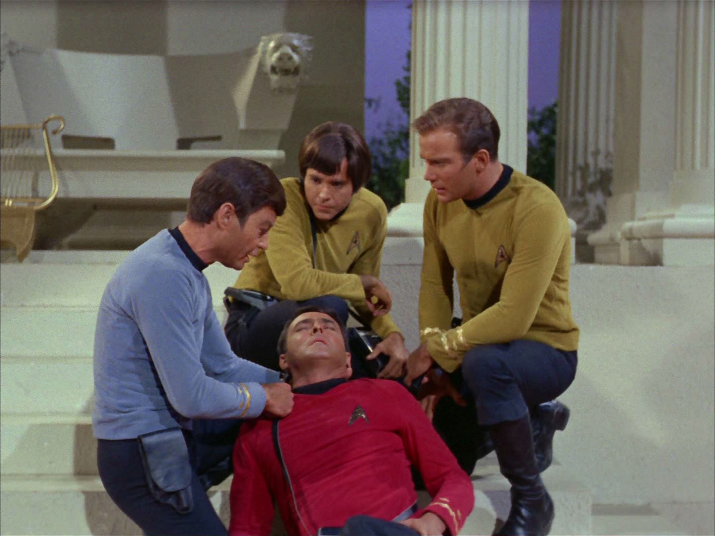 ariane179254_StarTrek_2x02_WhoMournsForAdonais_0586.jpg
