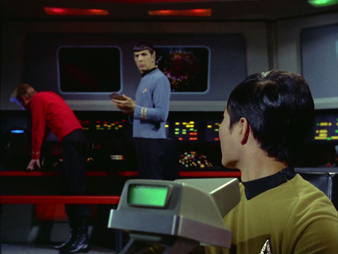 ariane179254_StarTrek_2x02_WhoMournsForAdonais_0662.jpg
