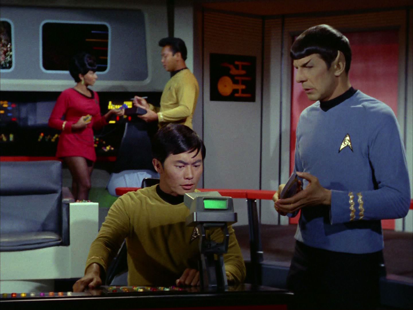 ariane179254_StarTrek_2x02_WhoMournsForAdonais_0665.jpg