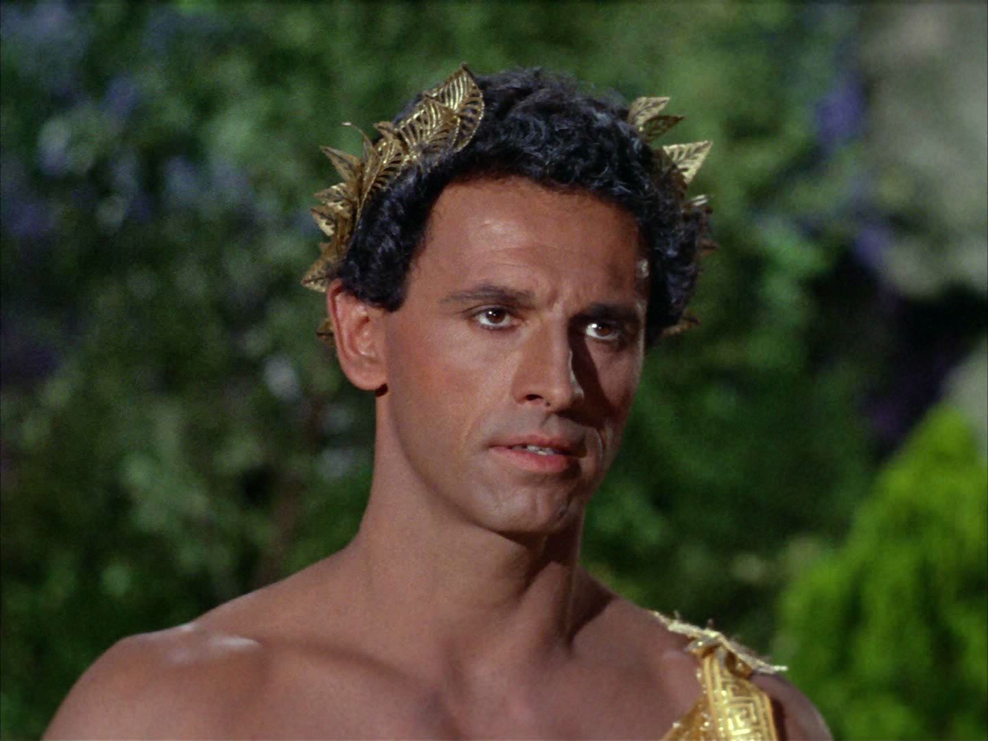 ariane179254_StarTrek_2x02_WhoMournsForAdonais_0723.jpg